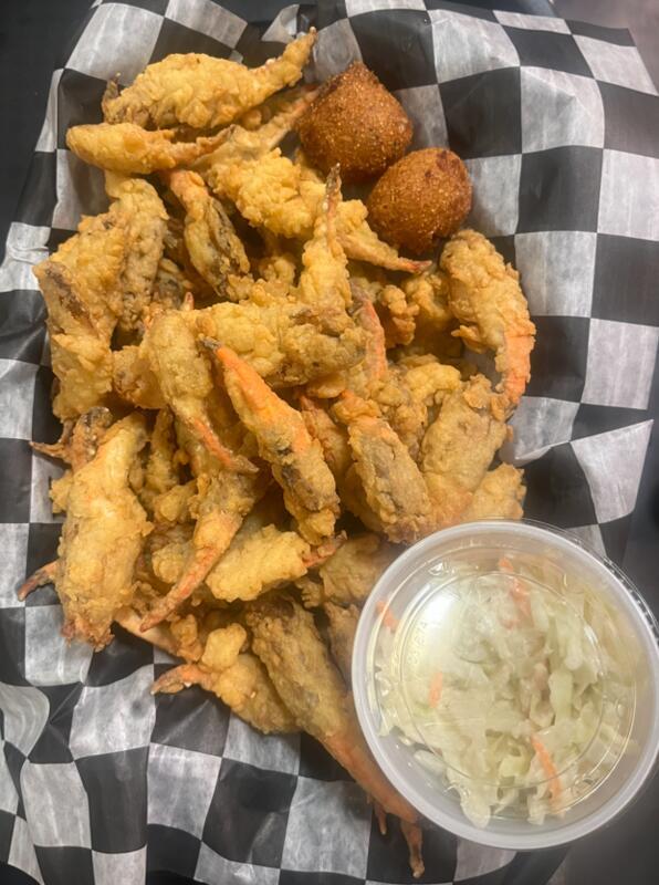Crab Claws Half Pound *Basket*